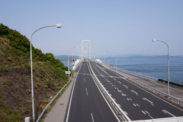 「日本の道100選」の大鳴門橋画像